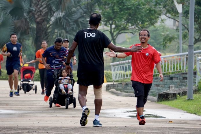 Camaraderie among runners were evident