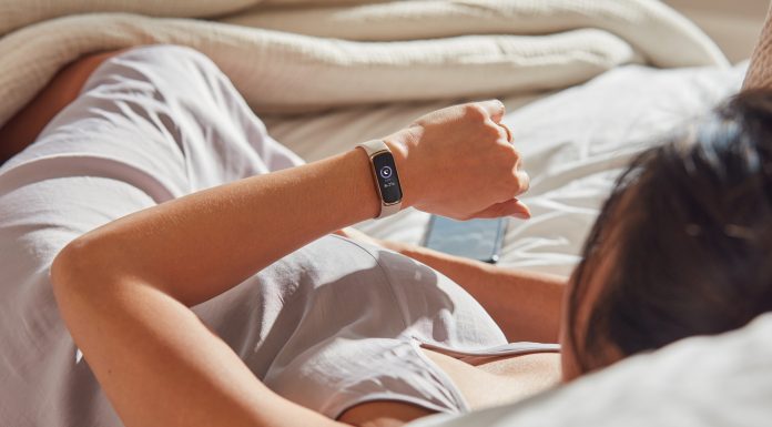 Fitbit Luxe