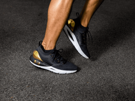 UA HOVR PHANTOM 2 INTELLIKNIT