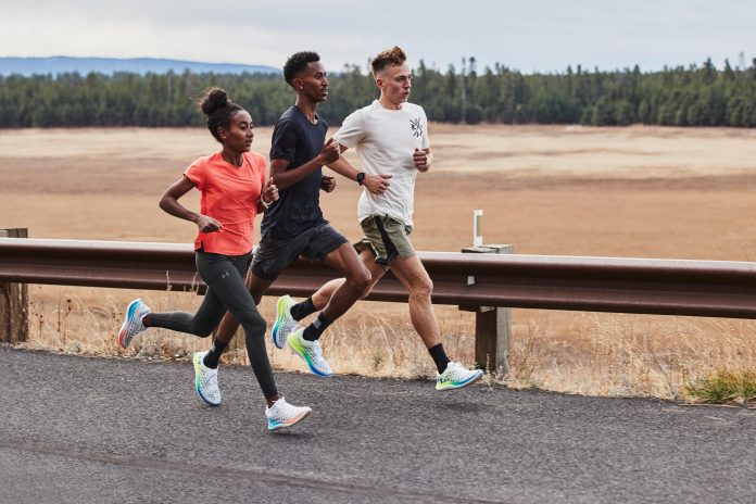 cq5dam-211109_SS22_Run_FlowWind_JB_C01_2039_SCRN-v