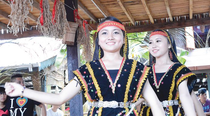 Happy Harvest Festival! Running Malaysia’s mountain expedition ends with a bang.